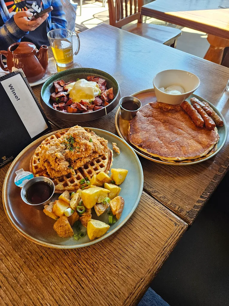 Weekend Brunch